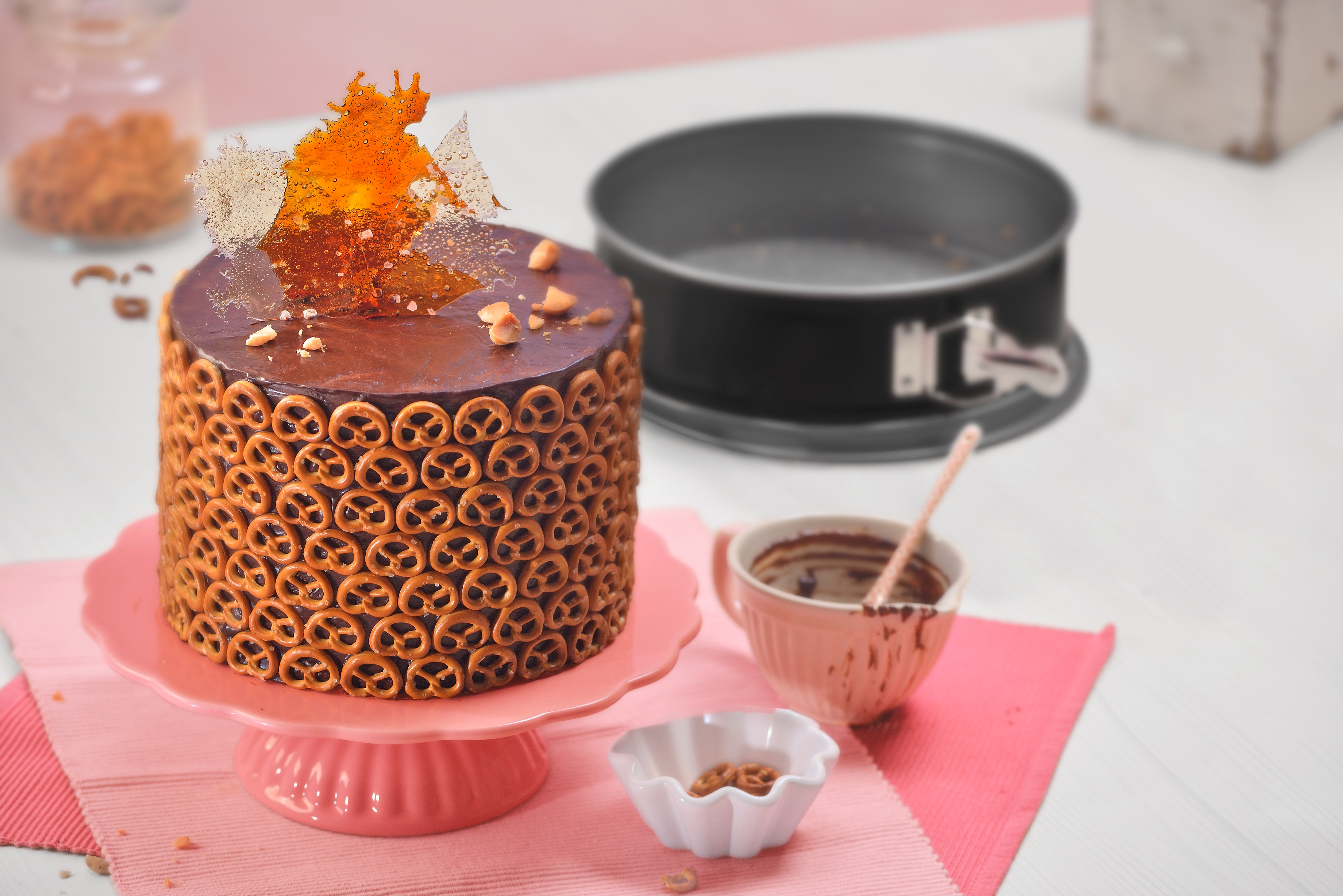 Kaiser Inspiration Kelepçeli 24cm Kek Kalıbı: İlham dolu kekler ve pastalar